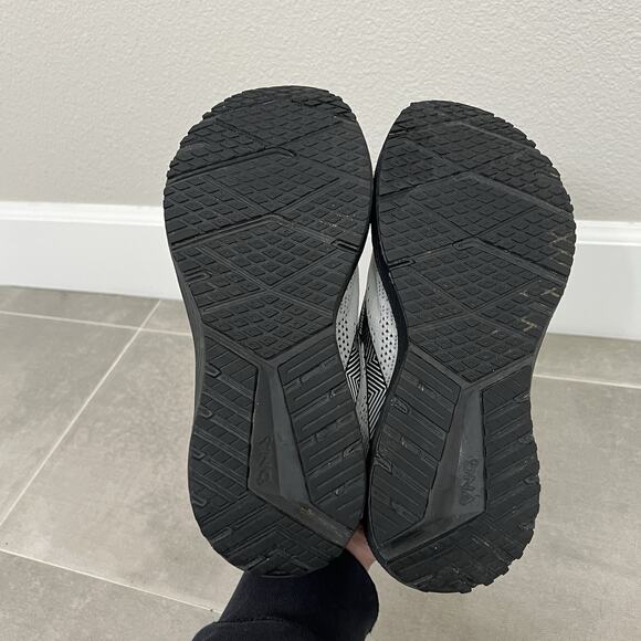 Brooks Revel 6 Running Womens 9 White Black Mesh Comfort Sneaker Athletic Shoes - Picture 5 of 8